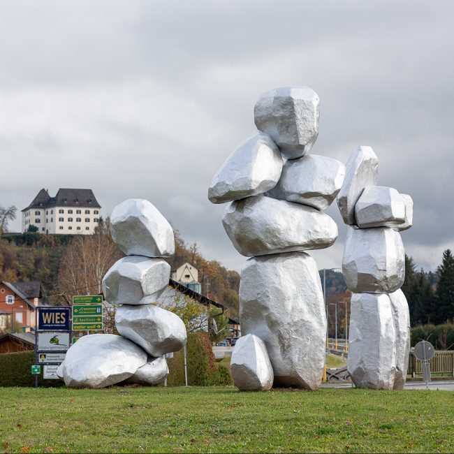 Atelier Van Lieshout, Drei Grazien. Wies, Austria sculpture commission